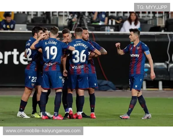 巴伦西亚防守对位解析:深度揭秘战术背后的智慧 巴伦西亚防守对位解析:深度揭秘战术背后的智慧