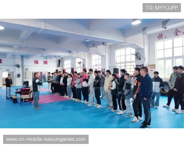 世界拳击职业联赛赛季后裁判能力提升成果入选国际培训教材，拳击国家级裁判